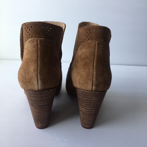 NWOB Steven By Steve Madden Suede Peep Toe Booties - Picture 5 of 6